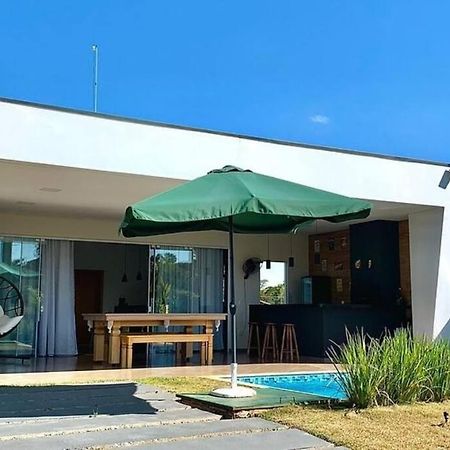 Villa Aconchegante Casa Na Represa. Itaí Esterno foto