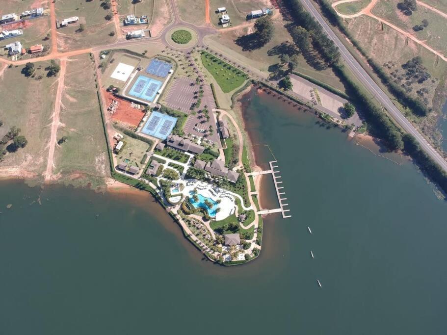 Villa Aconchegante Casa Na Represa. Itaí Esterno foto